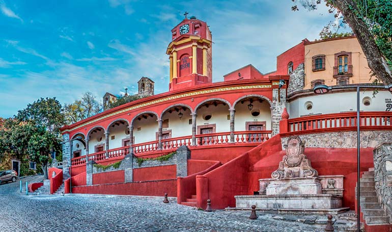 Tour La Gruta Spa y San Miguel de Allende con Tour Sin Límites