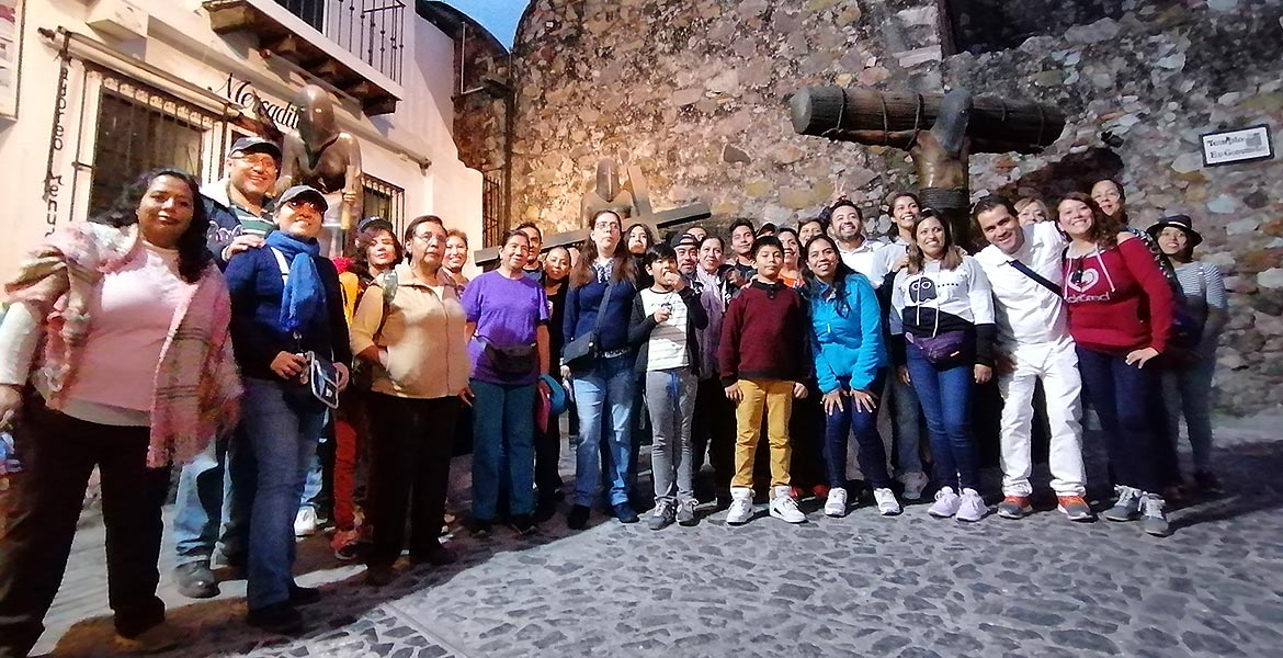 Taxco y Grutas de cacahuamilpa - Estatuas Penitentes - 21 de diciembre 2019